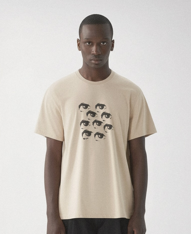 Camiseta Eyes on Me